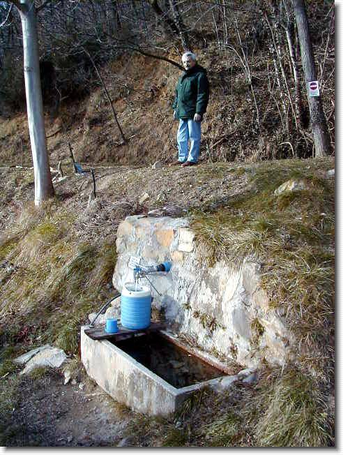 Clicca per scorrere le foto originali ingrandite