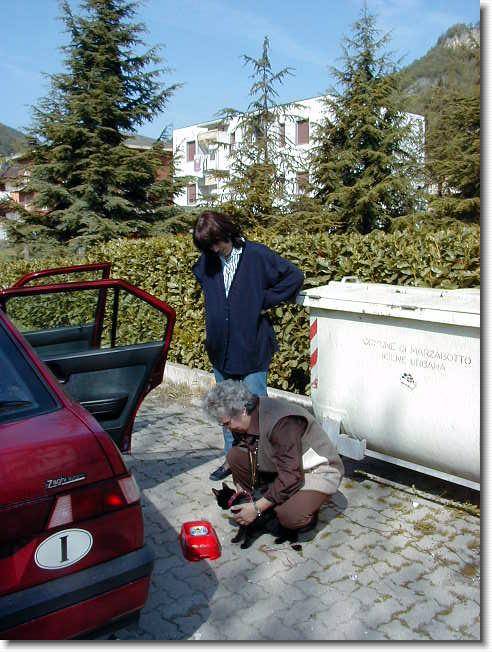Clicca per scorrere le foto originali ingrandite