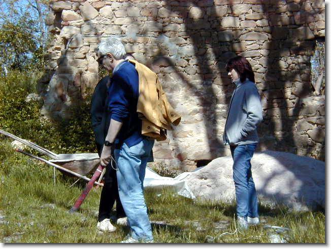 Clicca per scorrere le foto originali ingrandite