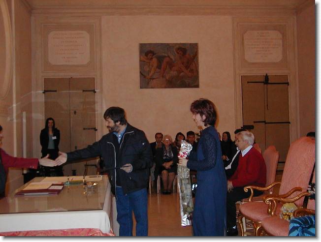 Clicca per scorrere le foto originali ingrandite