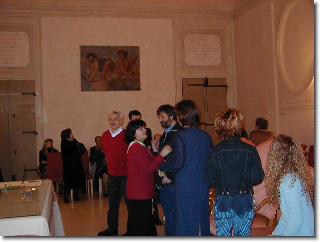 Clicca per scorrere le foto originali ingrandite
