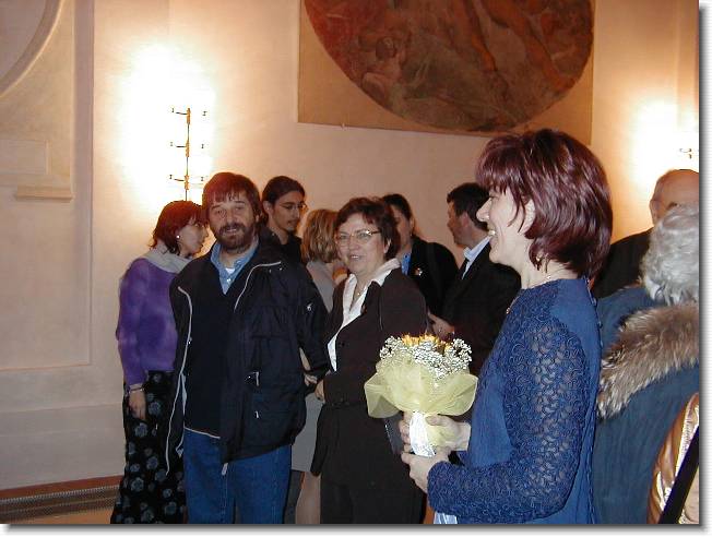 Clicca per scorrere le foto originali ingrandite