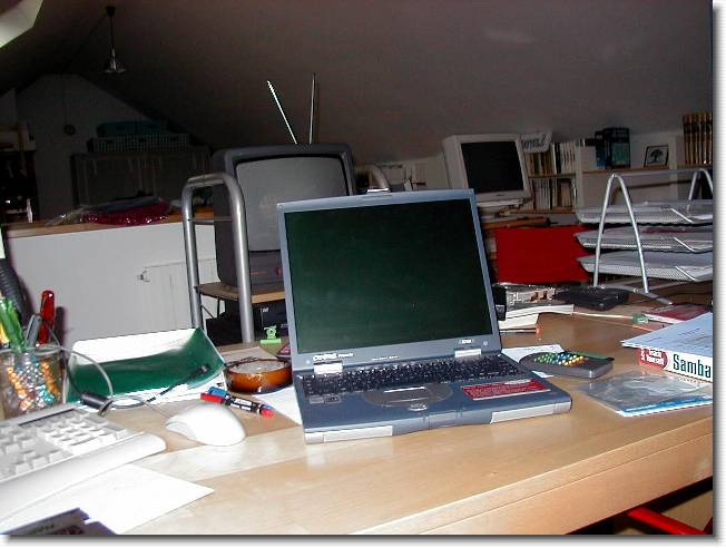 Clicca per scorrere le foto originali ingrandite