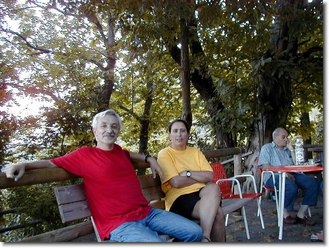 Clicca per scorrere le foto originali ingrandite