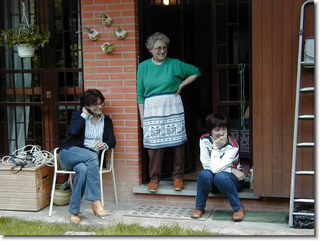 Clicca per scorrere le foto originali ingrandite