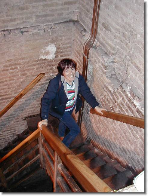 Clicca per scorrere le foto originali ingrandite