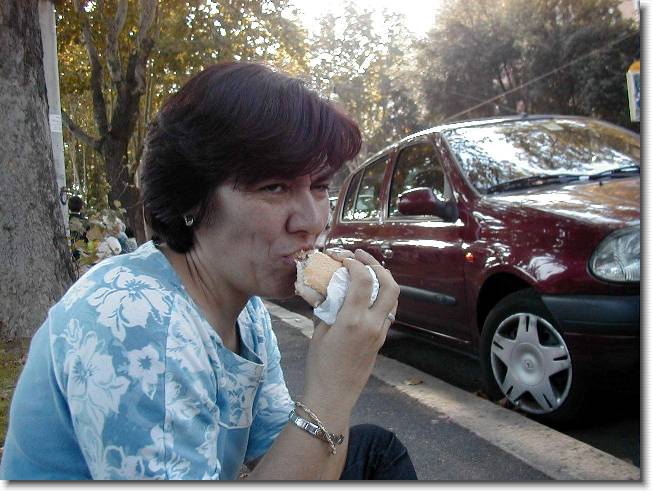 Clicca per scorrere le foto originali ingrandite