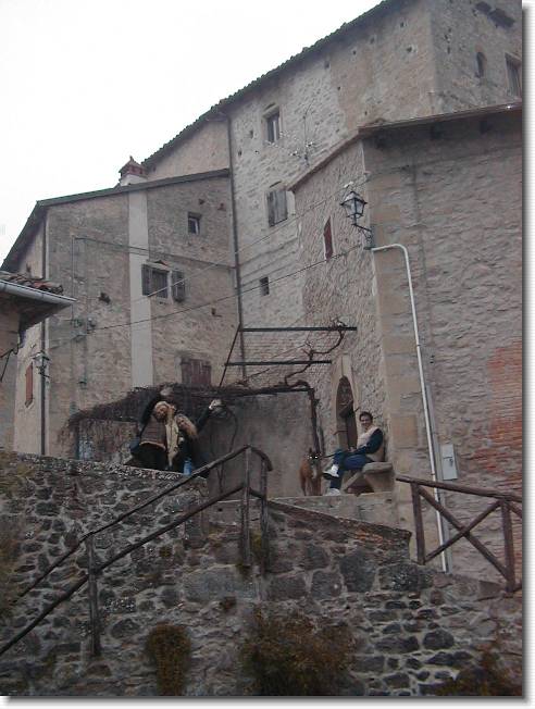 Clicca per scorrere le foto originali ingrandite