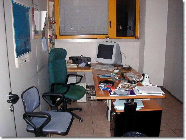 Clicca per scorrere le foto originali ingrandite