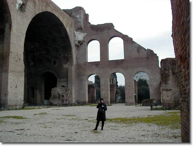 Clicca per scorrere le foto originali ingrandite
