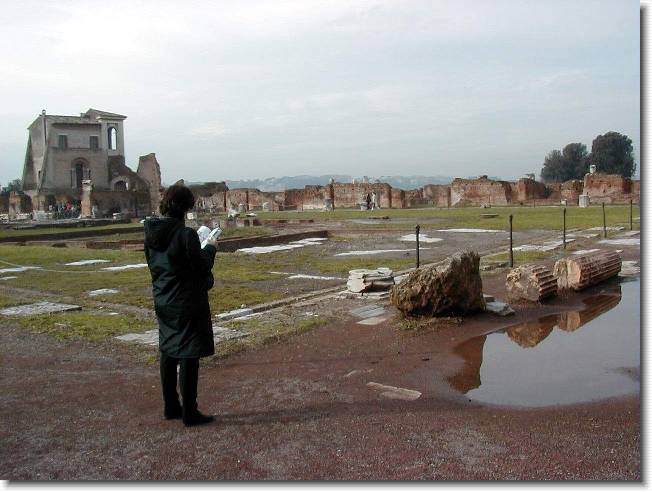 Clicca per scorrere le foto originali ingrandite
