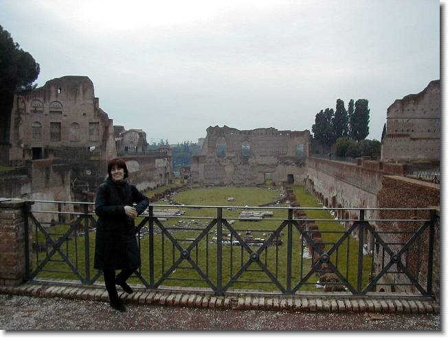 Clicca per scorrere le foto originali ingrandite