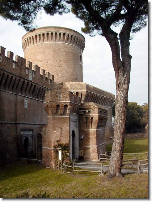 Clicca per scorrere le foto originali ingrandite