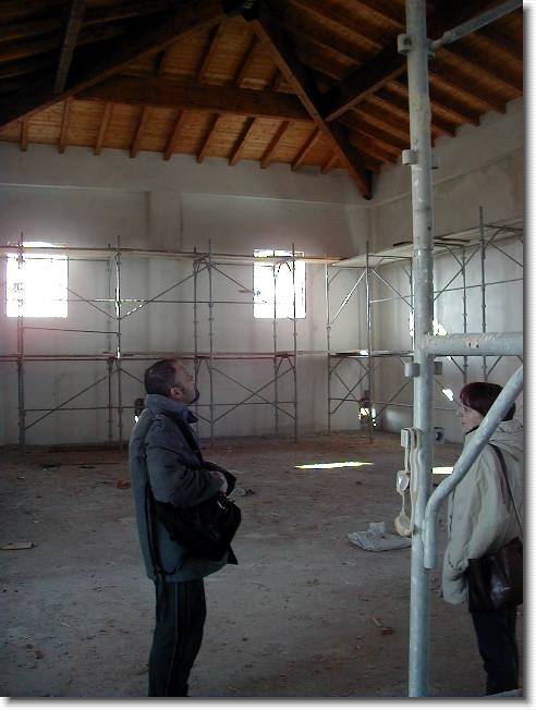 Clicca per scorrere le foto originali ingrandite