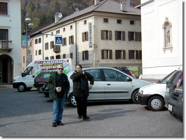 Clicca per scorrere le foto originali ingrandite