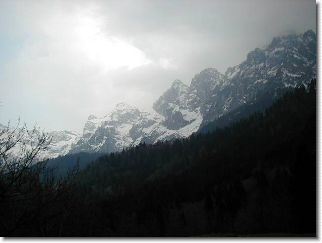 Clicca per scorrere le foto originali ingrandite