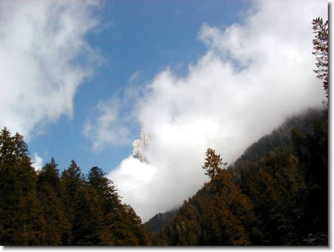Clicca per scorrere le foto originali ingrandite