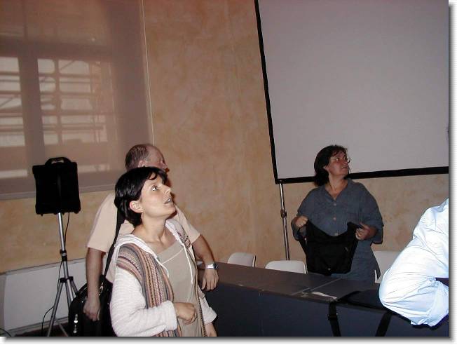 Clicca per scorrere le foto originali ingrandite