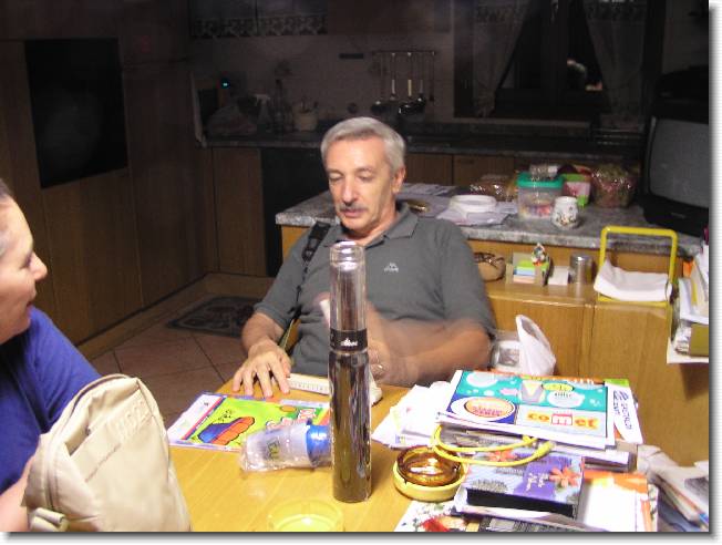 Clicca per scorrere le foto originali ingrandite