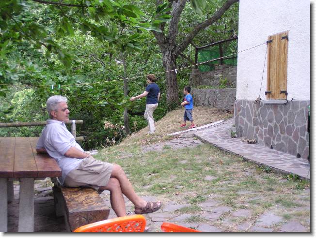 Clicca per scorrere le foto originali ingrandite