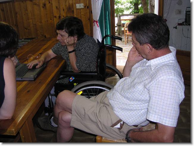 Clicca per scorrere le foto originali ingrandite