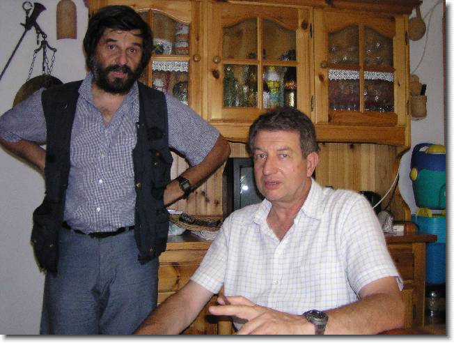 Clicca per scorrere le foto originali ingrandite