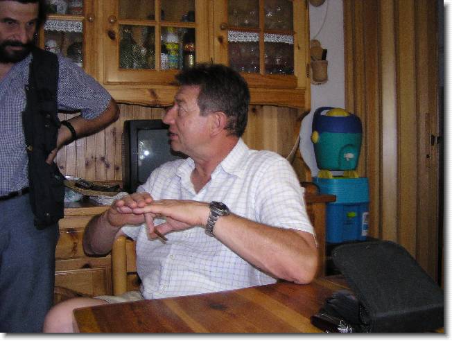 Clicca per scorrere le foto originali ingrandite