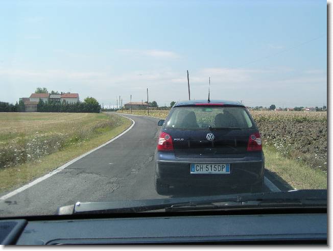 Clicca per scorrere le foto originali ingrandite