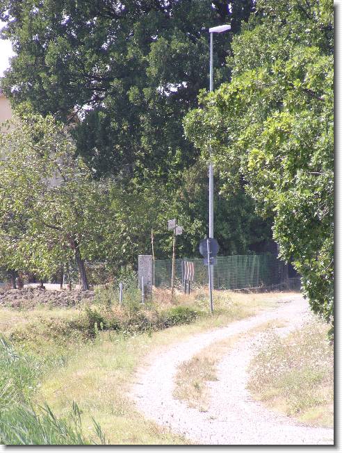 Clicca per scorrere le foto originali ingrandite