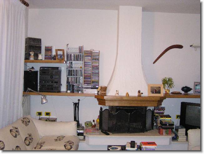 Clicca per scorrere le foto originali ingrandite