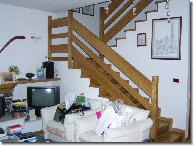 Clicca per scorrere le foto originali ingrandite