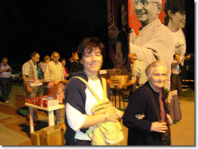 Clicca per scorrere le foto originali ingrandite