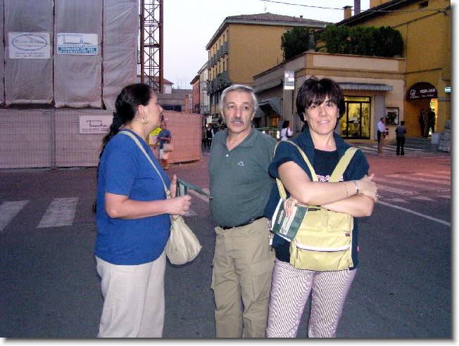 Clicca per scorrere le foto originali ingrandite