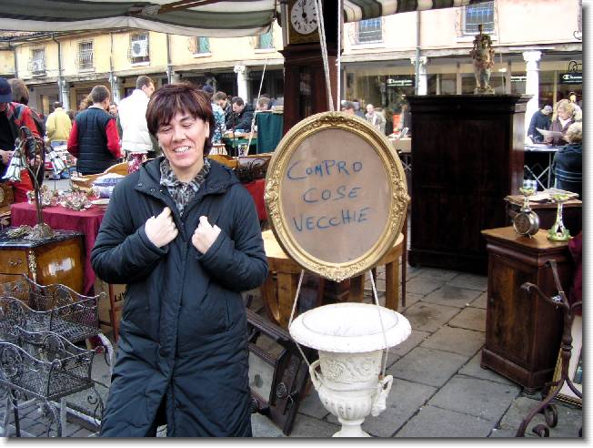 Clicca per scorrere le foto originali ingrandite