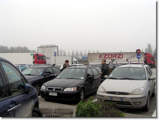 Clicca per scorrere le foto originali ingrandite