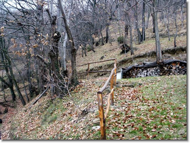 Clicca per scorrere le foto originali ingrandite