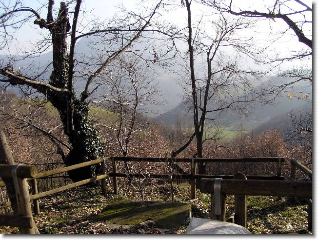 Clicca per scorrere le foto originali ingrandite