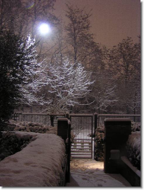 Clicca per scorrere le foto originali ingrandite