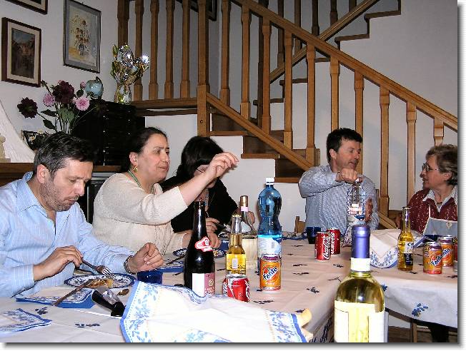 Clicca per scorrere le foto originali ingrandite