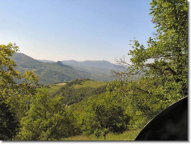 Clicca per scorrere le foto originali ingrandite