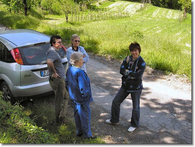 Clicca per scorrere le foto originali ingrandite