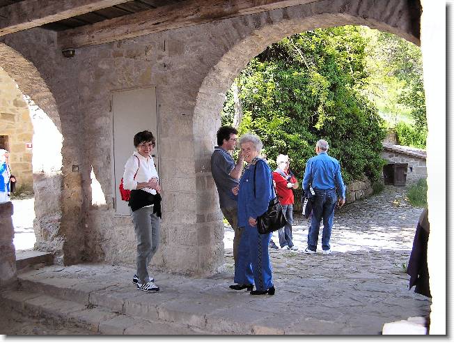 Clicca per scorrere le foto originali ingrandite