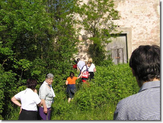 Clicca per scorrere le foto originali ingrandite