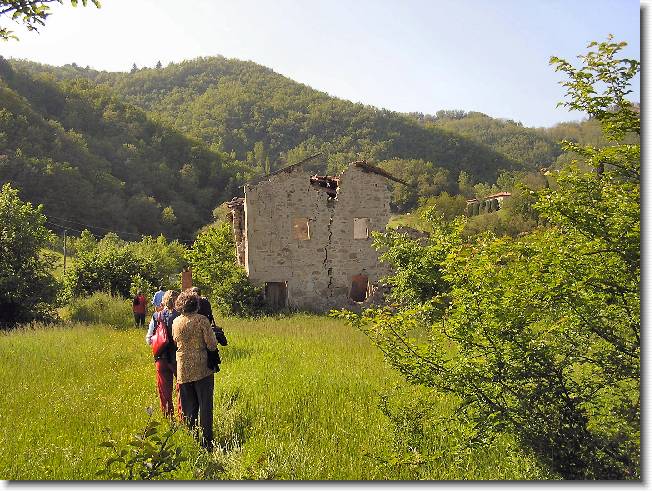Clicca per scorrere le foto originali ingrandite