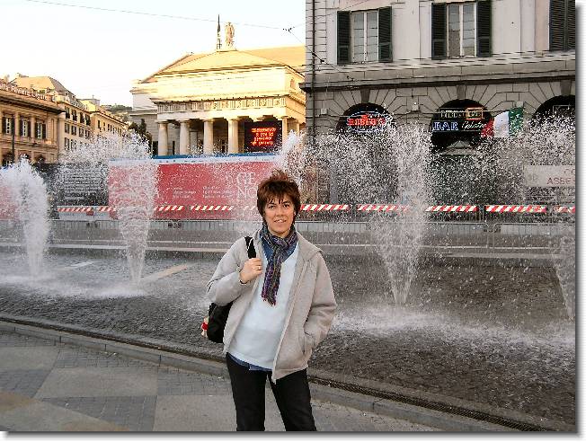 Clicca per scorrere le foto originali ingrandite