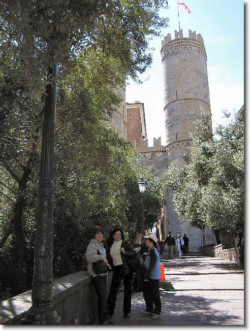 Clicca per scorrere le foto originali ingrandite