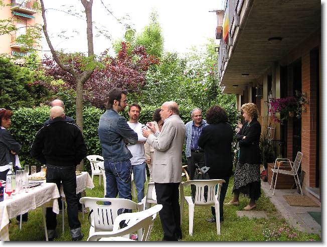 Clicca per scorrere le foto originali ingrandite