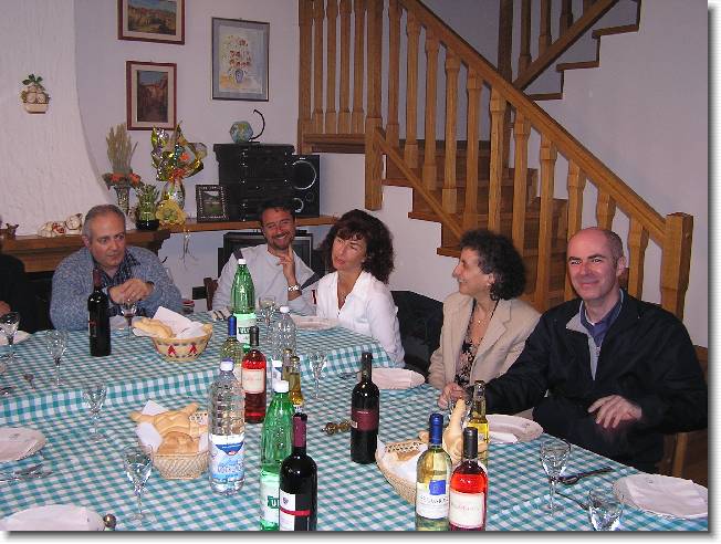 Clicca per scorrere le foto originali ingrandite