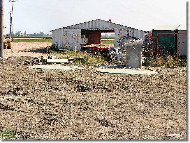 Clicca per scorrere le foto originali ingrandite