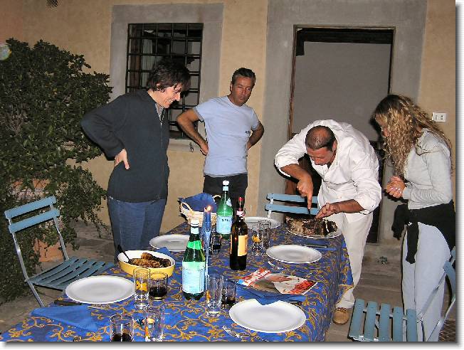 Clicca per scorrere le foto originali ingrandite